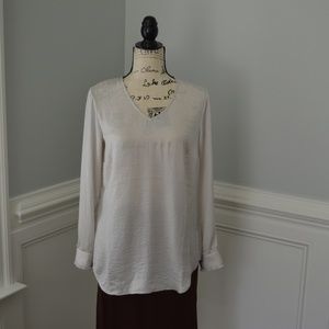 Cabi Classic Blouse Off White Size S EUC